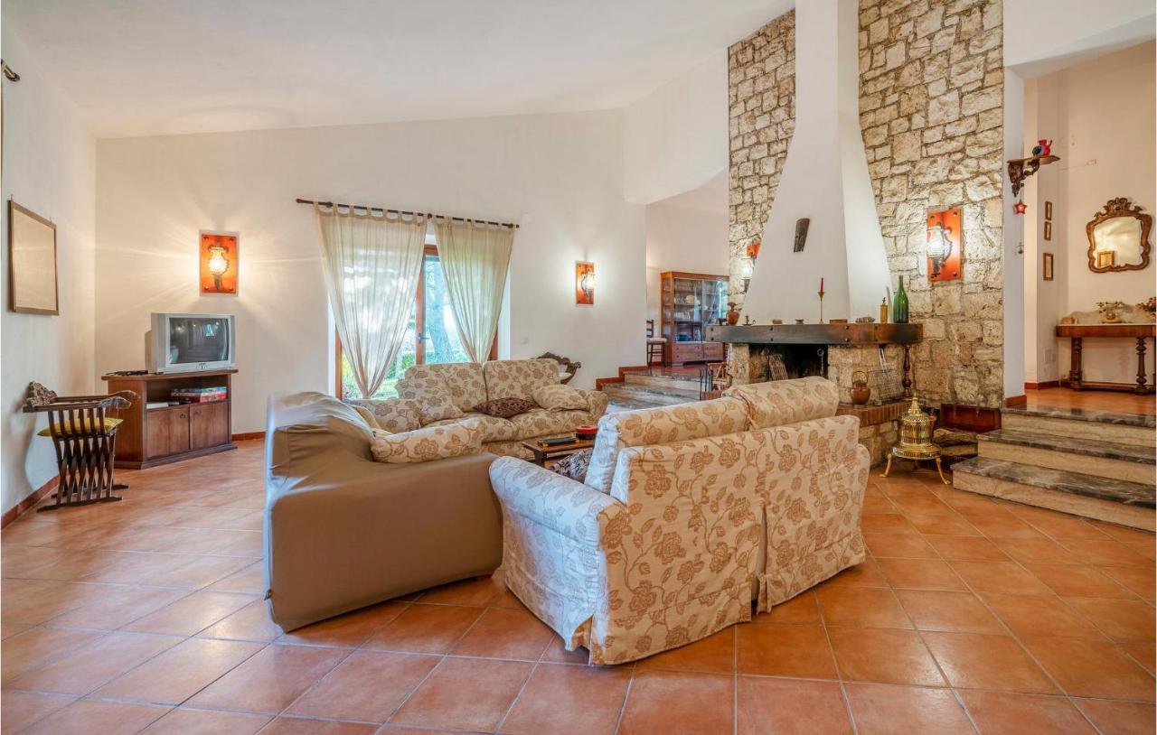 Amazing Home In Saturnia With Wifi 外观 照片